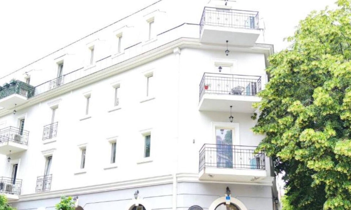Donje Polje Apartment | Heritage Haven – Luxurious Apt - One Bedroom Apt