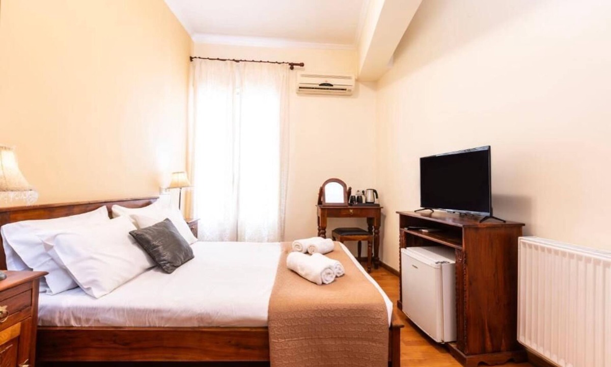 Corfu Town Hotel | Hermes Xenon