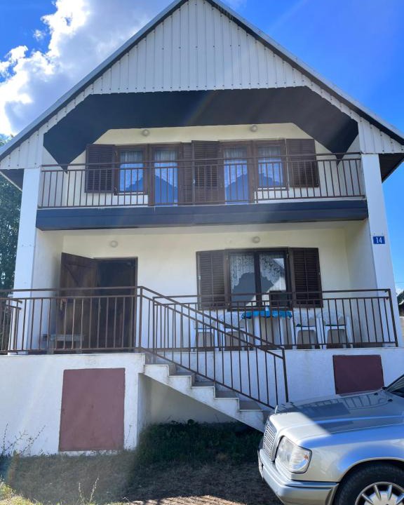 Zabljak House | Hillside