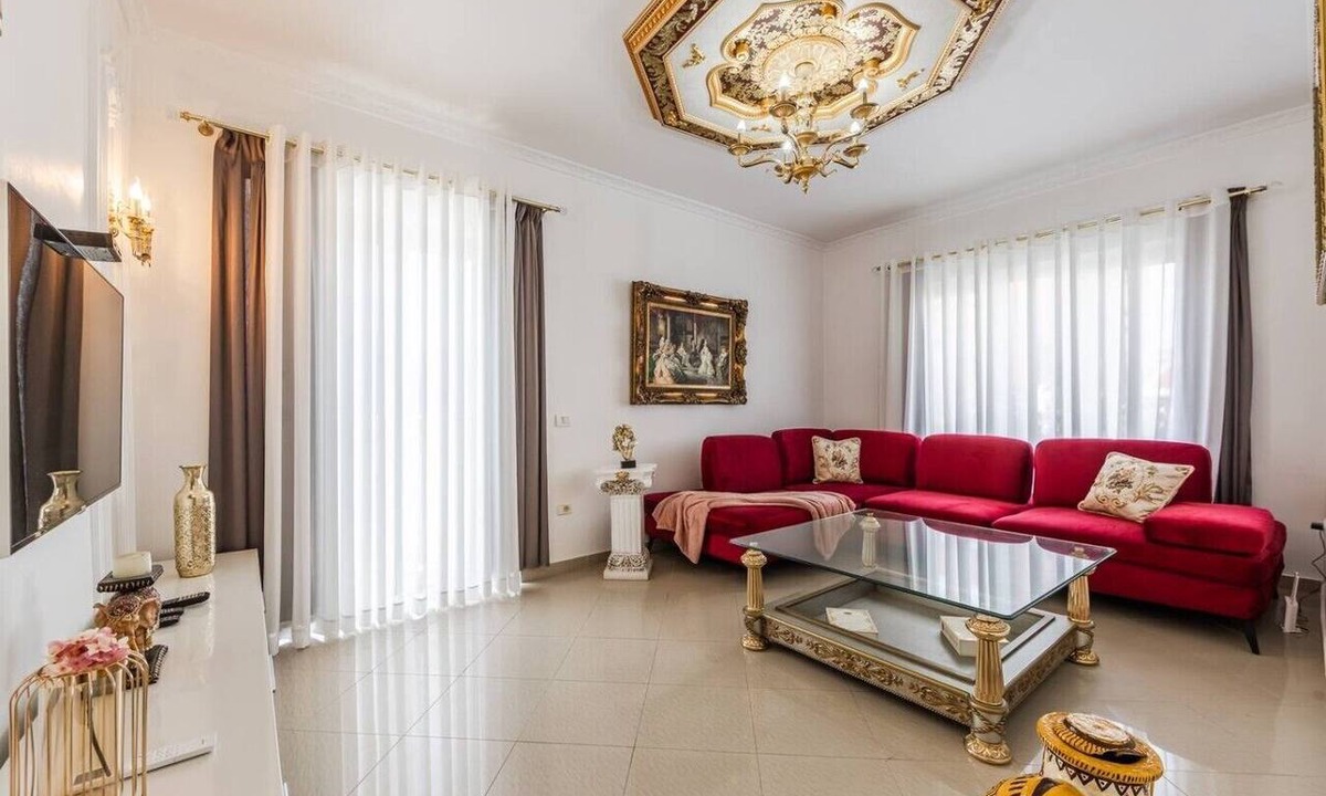 Shkoder Apartment | Historic Quarter Stay | 1BR Apartment by PikHost