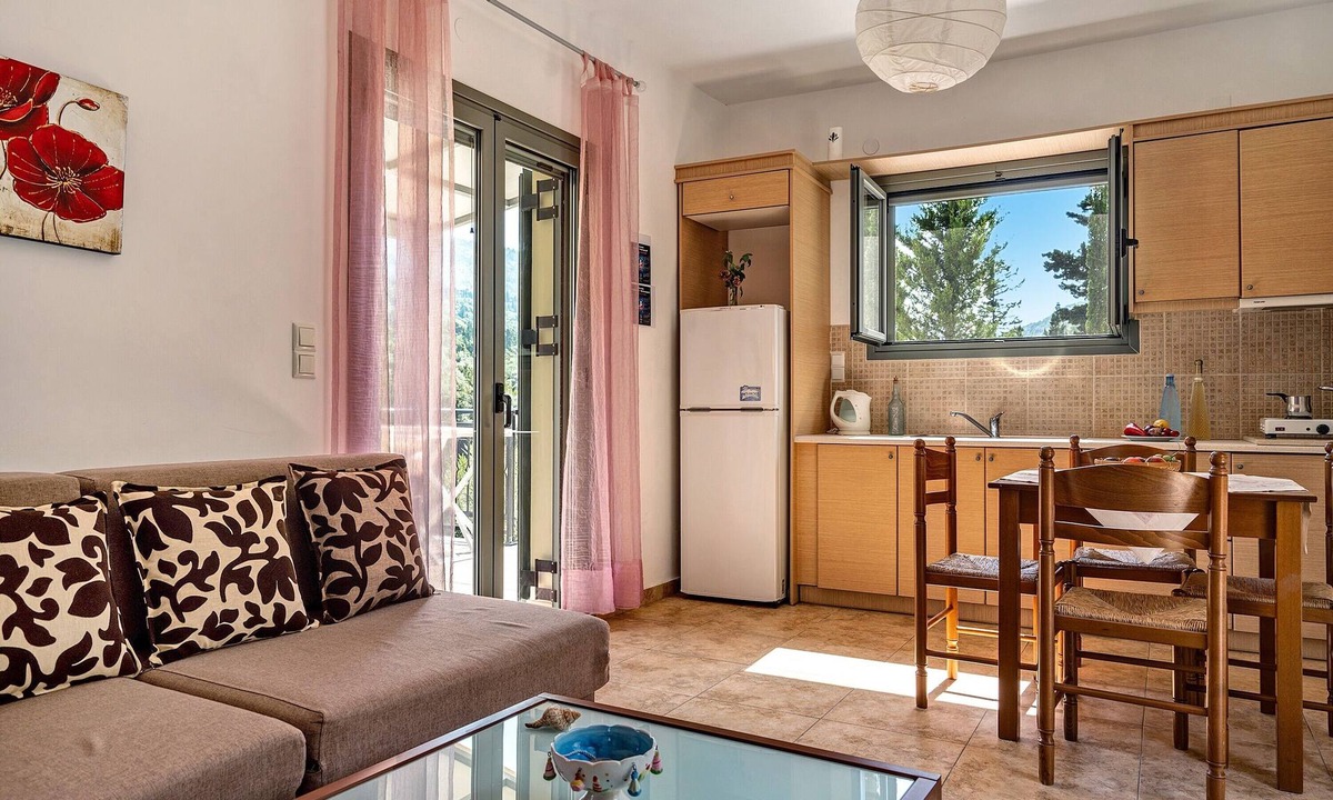 Agios Nikitas Apartment | Holiday Accommodation "Alkionides Apartment 1" with pine forest overlook