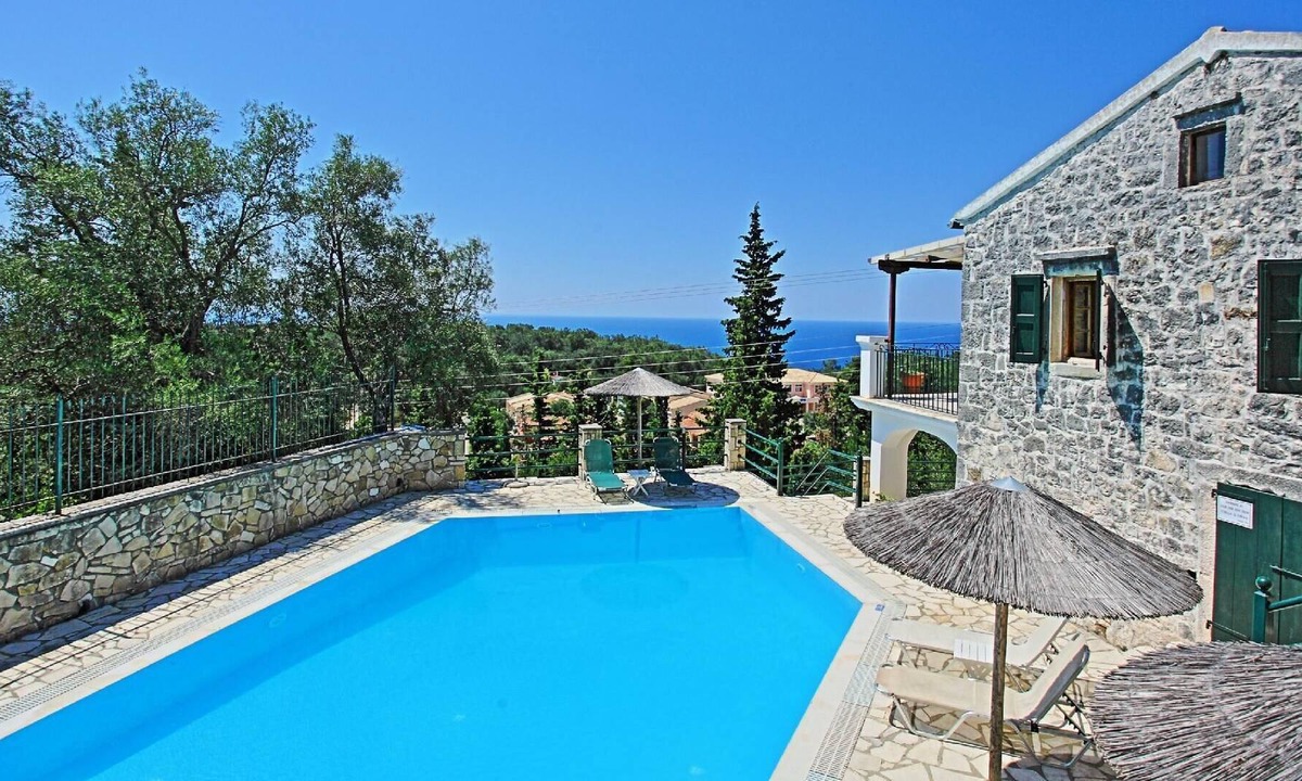 Vlachopoulatika House | Holiday house Paxos (Ort) for 1 - 9 persons with 3 bedrooms - Holiday home