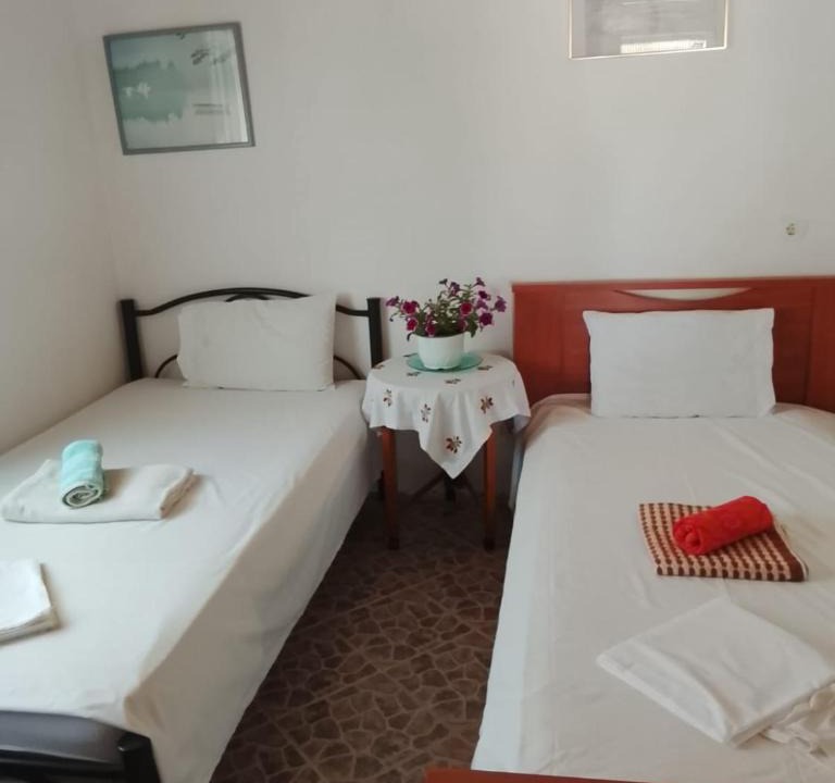 Avdira Villa | Home Polly