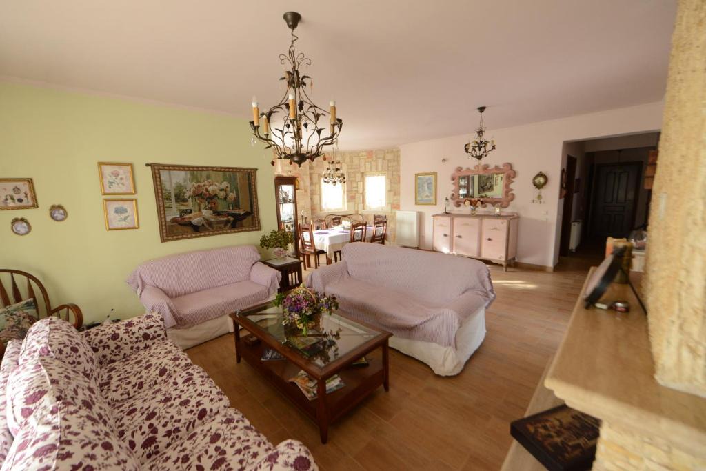 Potamos House | Home Sweet Home