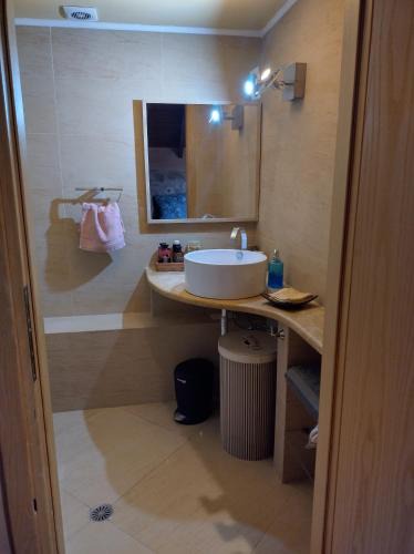 Chios Town Apartment | Homeric Poems