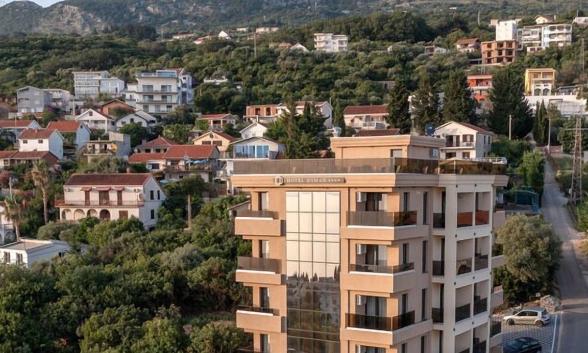 Dobra Voda Hotel | Hotel D'iman