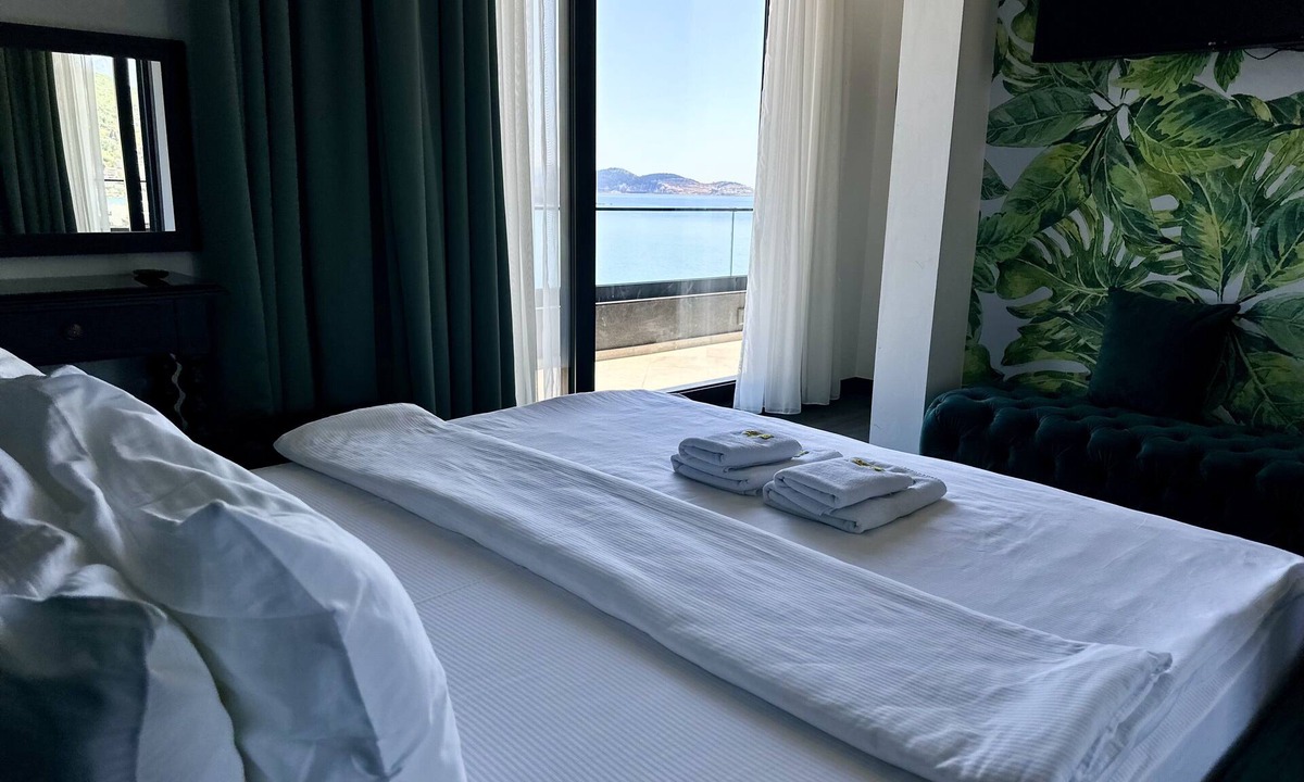 Sutomore Hotel | Hotel Del Medio