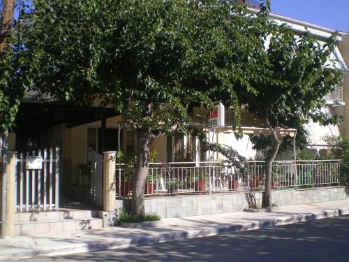 Kamena Vourla Hotel | Hotel Ion