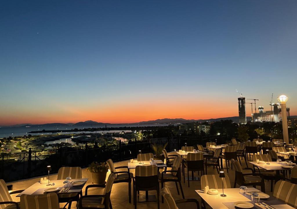 Glyfada Hotel | Hotel London