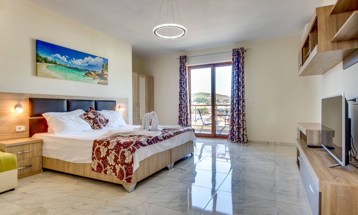 Gjerana Hotel | Hotel Montefila
