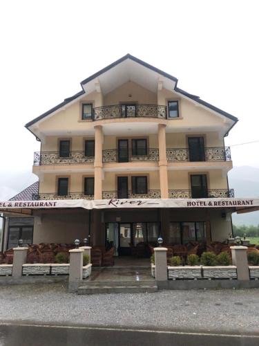 Montenegro Hotel | Hotel River