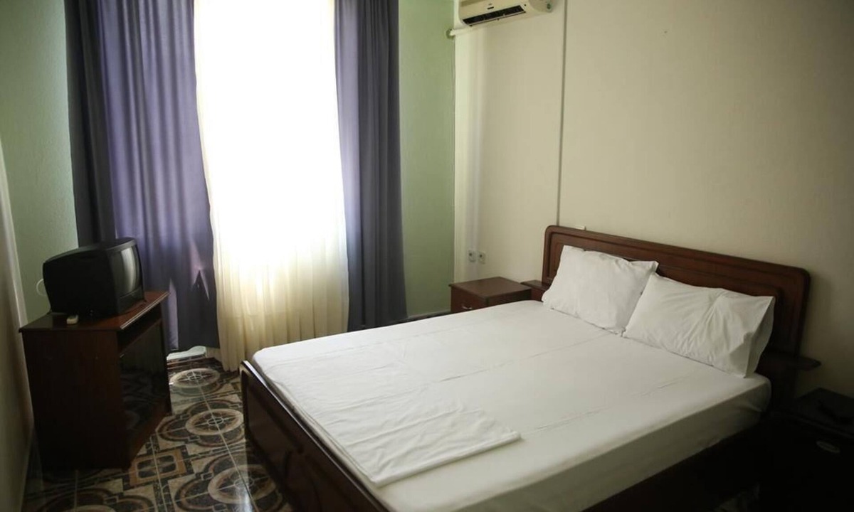 Tushemisht Hotel | Hotel Sirena Pogradec
