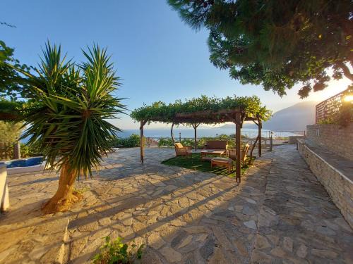 Koumeika House | House with with a spectacular sea view