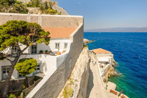 idhra Hotel | Hydrea Exclusive Hospitality