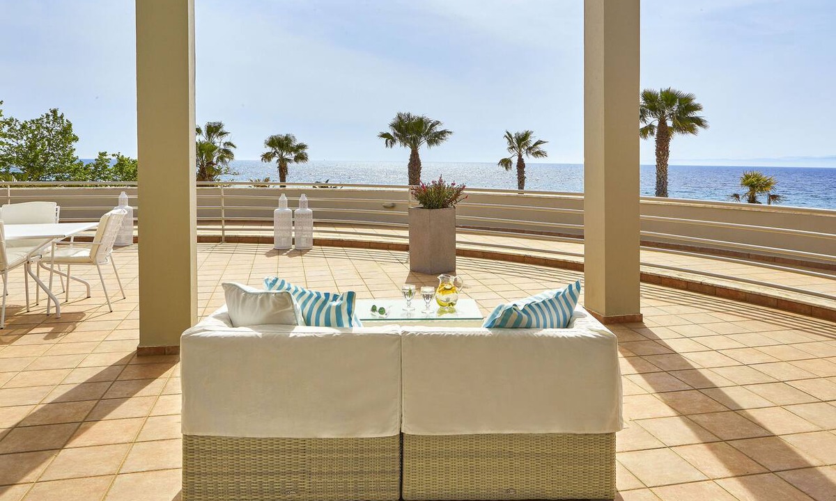Ormos Prinou Hotel | Ilio Mare Resort Hotel by GHH