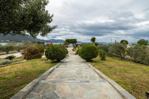 Chalcis House | Ioanna Sunset Retreat