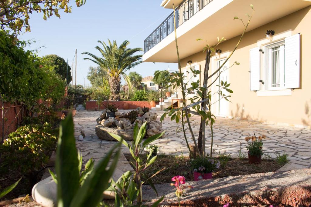 Mantzavinata House | Ionian Aura