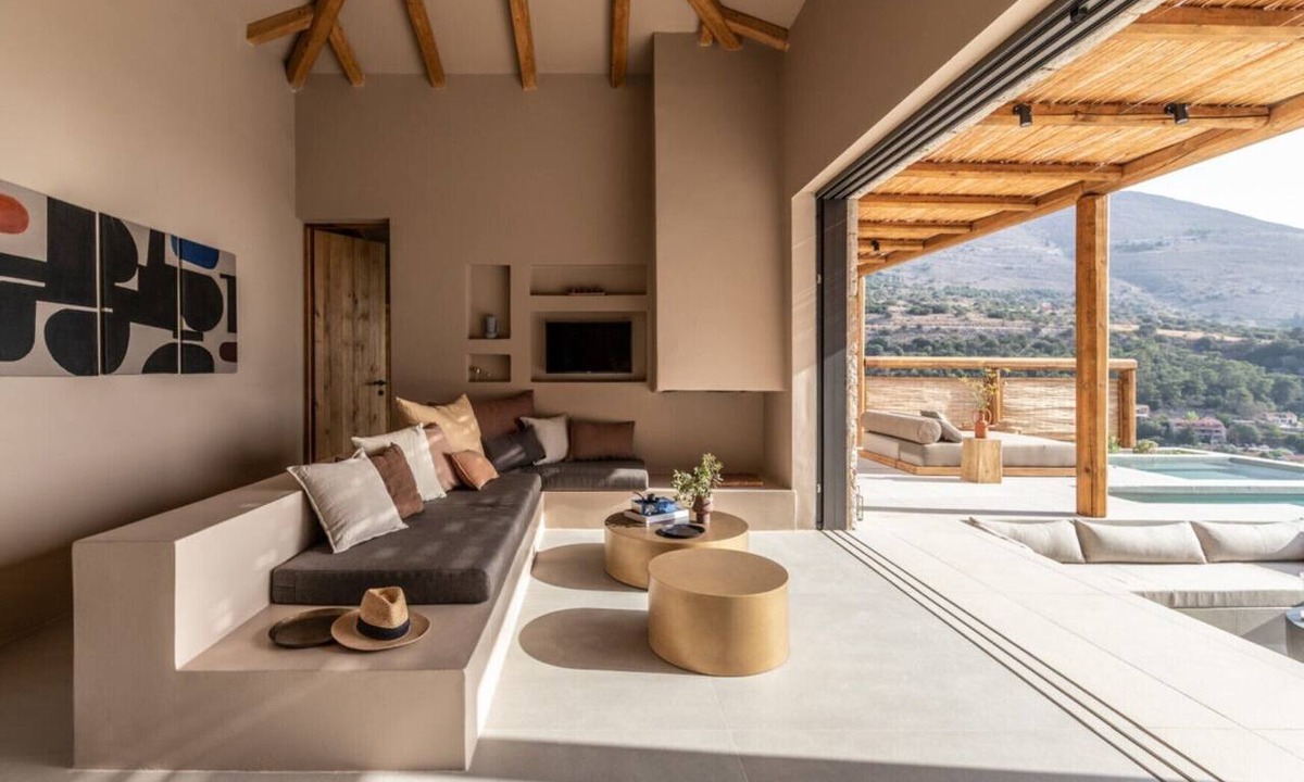 Lassi House | IONIAN Residence houses