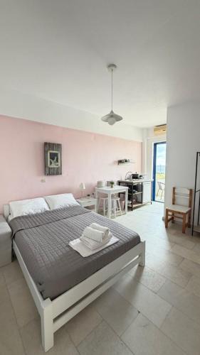 Moutsouna Hotel | Ippokampos