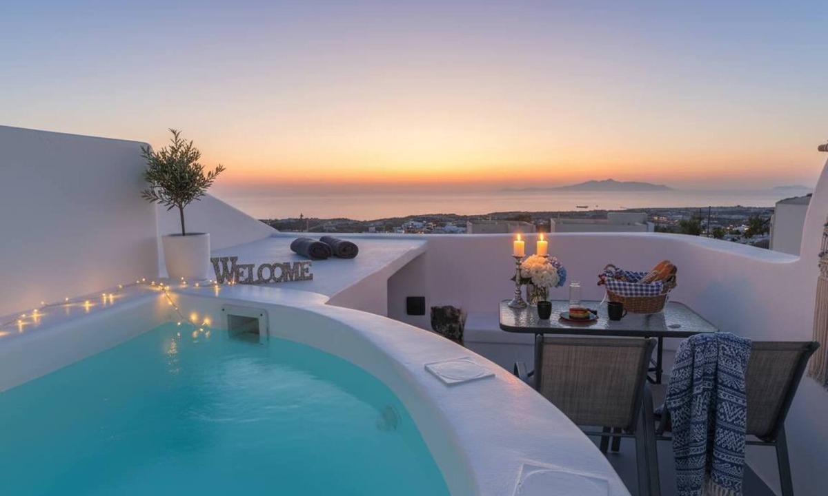 Fira Apartment | Ira Sea View Couple Studio with Rooftop Jacuzzi