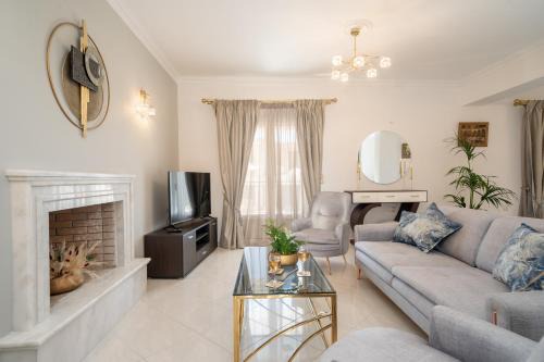 Kaligata Apartment | Irene Luxury Villa