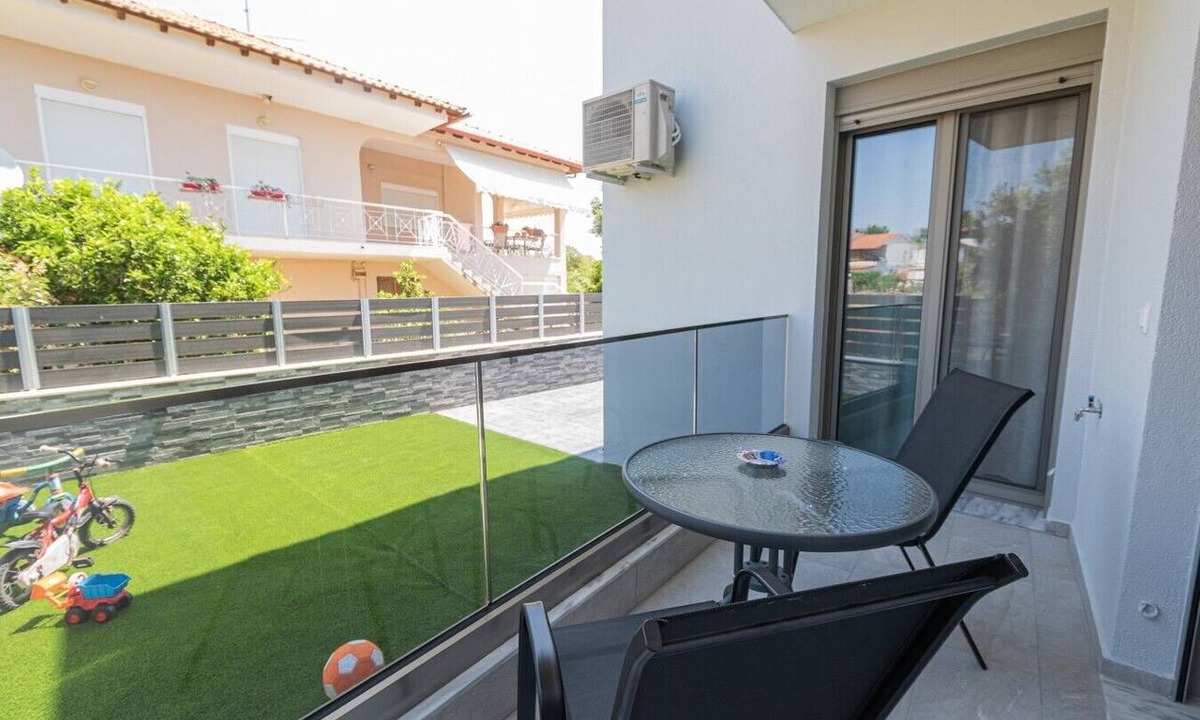 Nea Playia Apartment | Ireon Luxury Suites 2 by RentalsPro - Nea Plagia Halkidiki