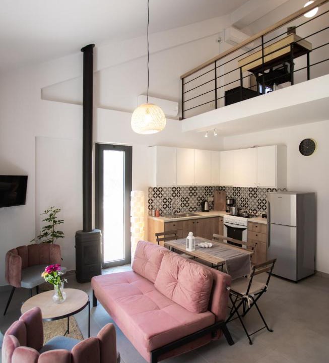 Nea Makri Apartment | ISIDA - Seaside Ηome & Garden