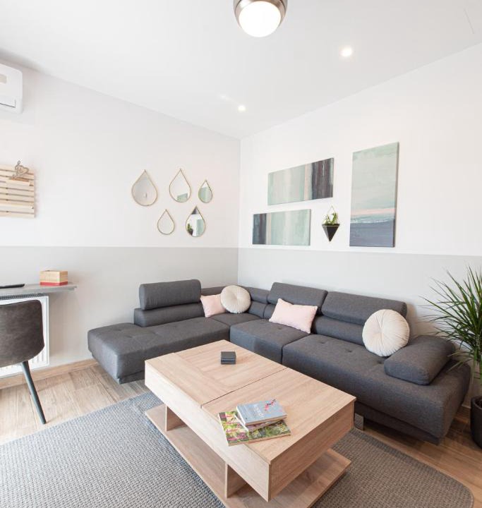 Oropos Apartment | Iviskos Apartment - Hellenic Apartments Avlona