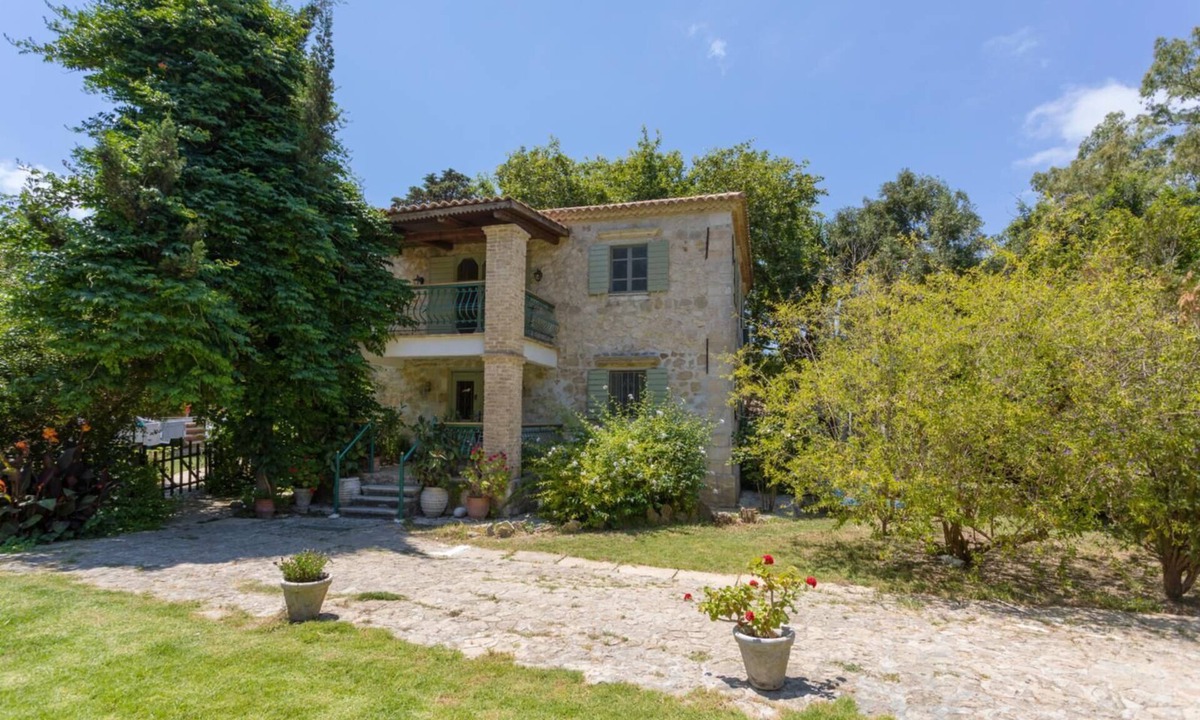 Vasilikos Other | Jianni's Villa - Stone Villa in the Greenery!