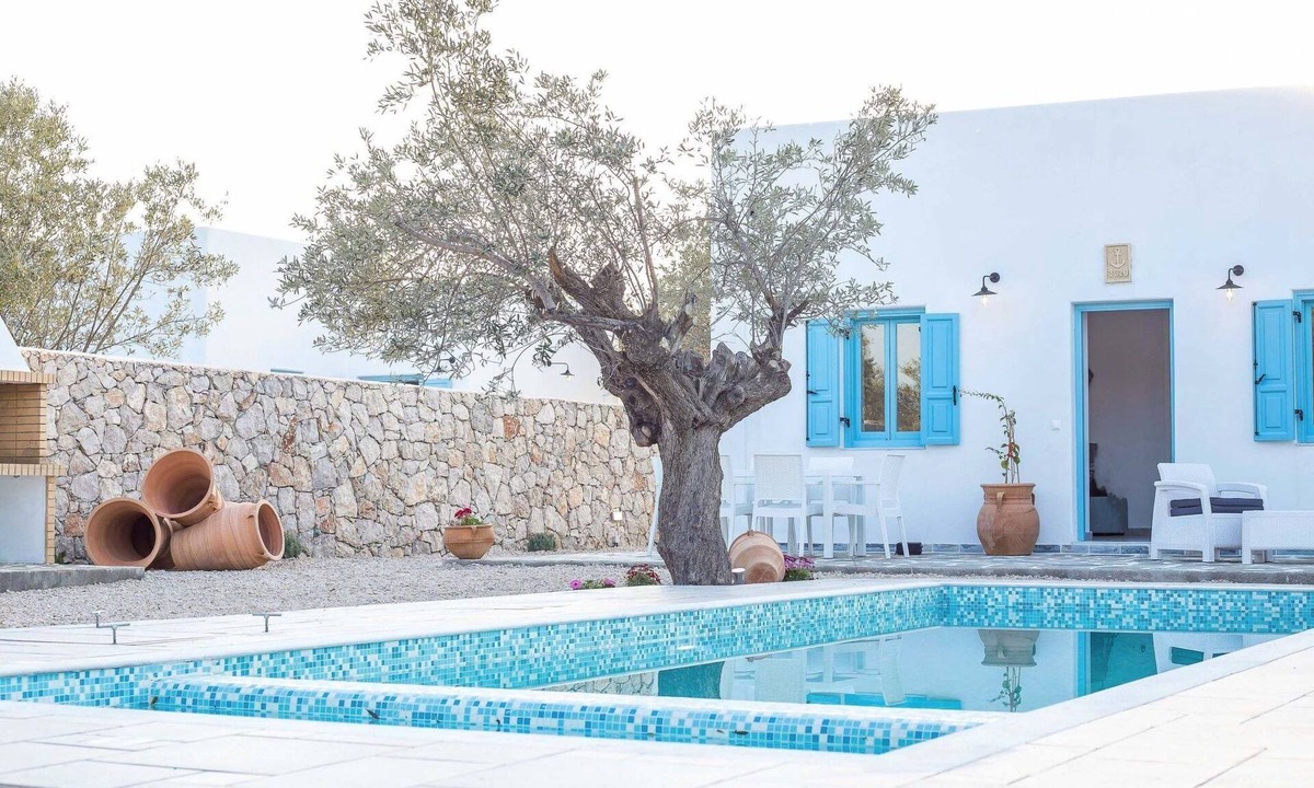Kalathos House | Kalathos Dream - Blauer Traum by Interhome