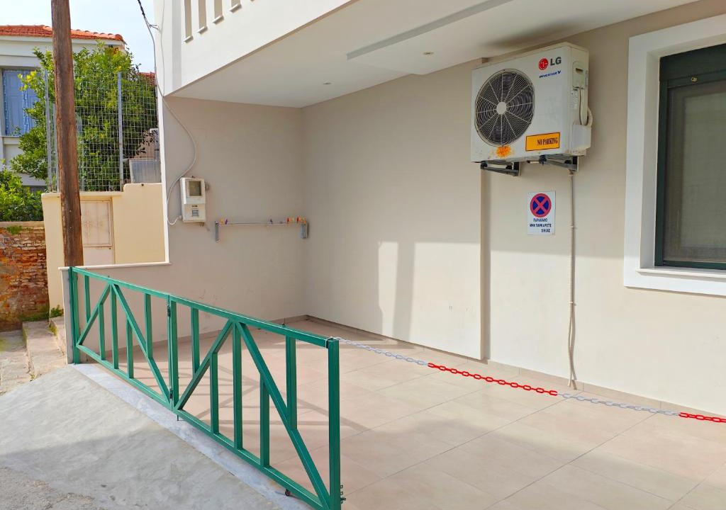 Mytilene Apartment | Kamares Modern Suite