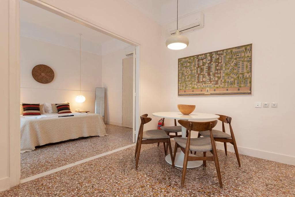 Petralona Apartment | Kismet Urban Stay