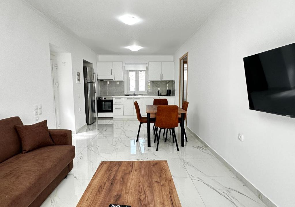 Pylos Apartment | Kolokotroni 56