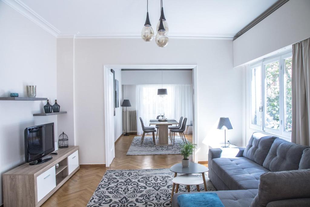 Neapoli Apartment | Kolonaki Chic-Center Newly Renovated Apartment