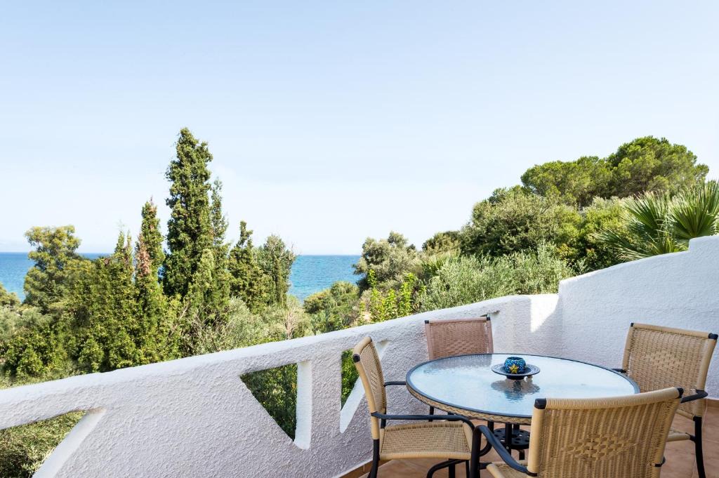 Pylos-Nestoras Apartment | Koroni Village