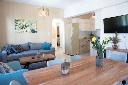 Koronos Villa | Koronos Traditional Village Apartment, Naxos