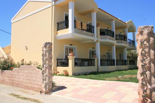 Agios Stefanos Avliotes Apartment | Kosmos Hotel