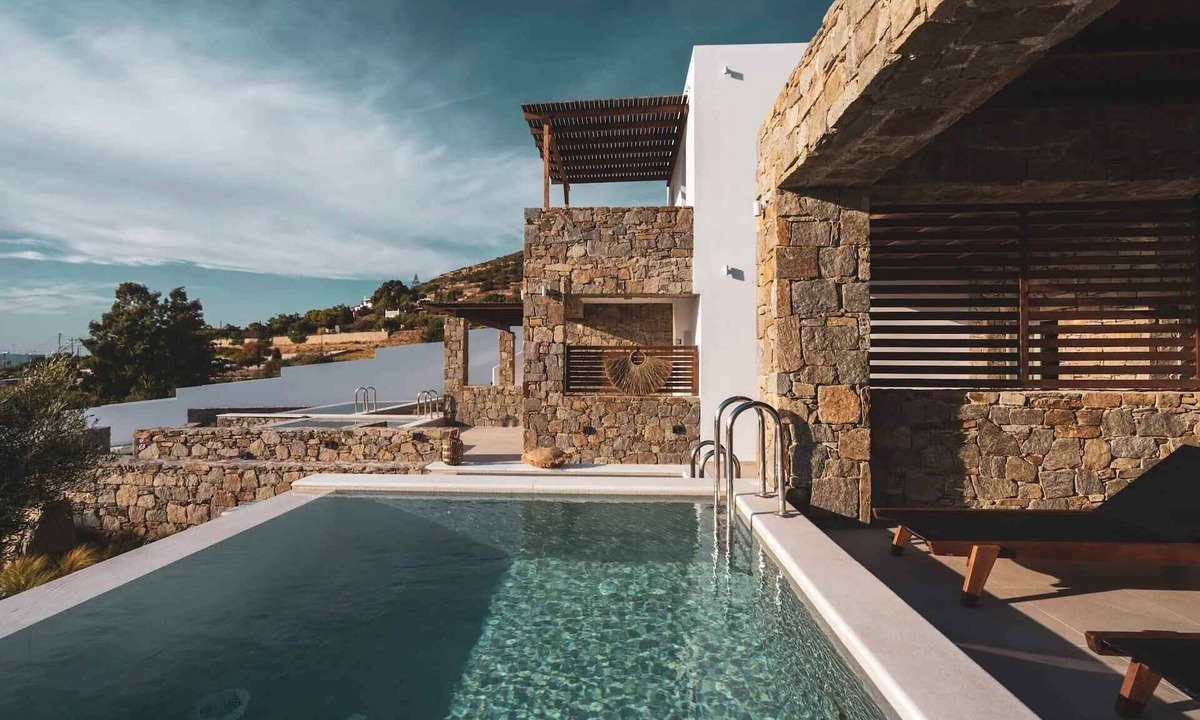 Nea Cryssi Akti Hotel | Kouros Blanc Resort & Suites
