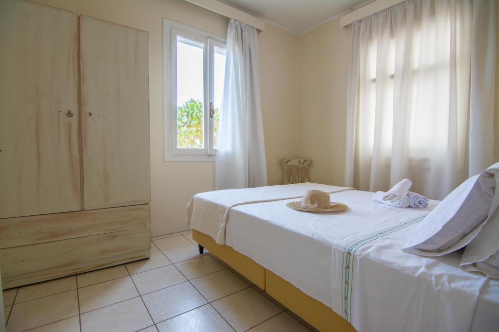 Faraklata House | Kroussos Cottage