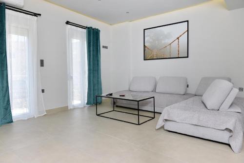 Meteora Apartment | Krya Suites