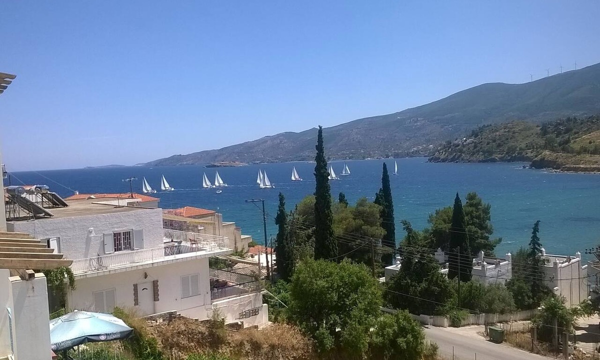 Poros House | KTM Sunny Villas