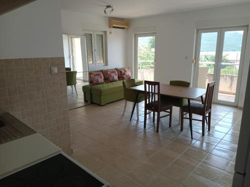 Kumbor Apartment | Kumbor S