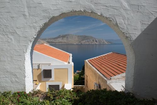 Symi Apartment | Kyklameno Apartment