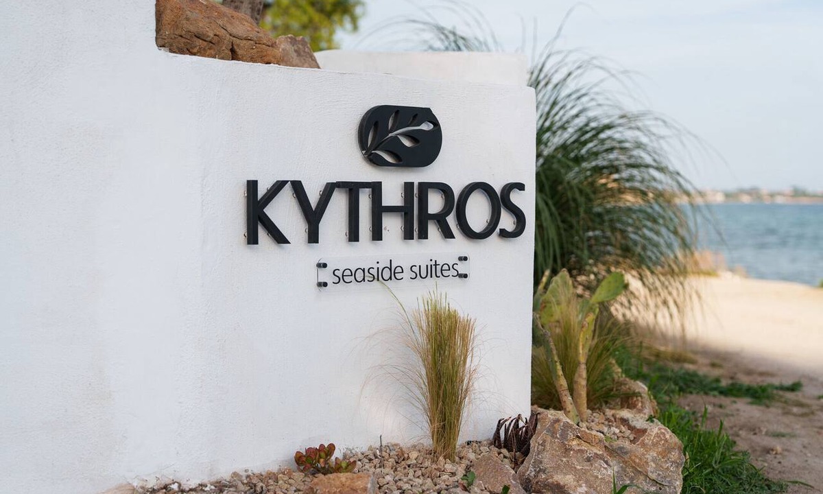Nea Propontida Cottage | kythros seaside suites