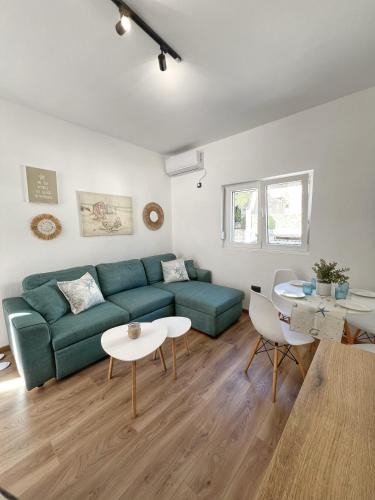 Prcanj Apartment | La Casa Sorella