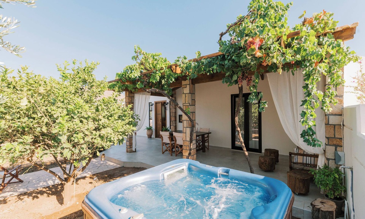 Lardos Villa | La Casetta Della Nonna