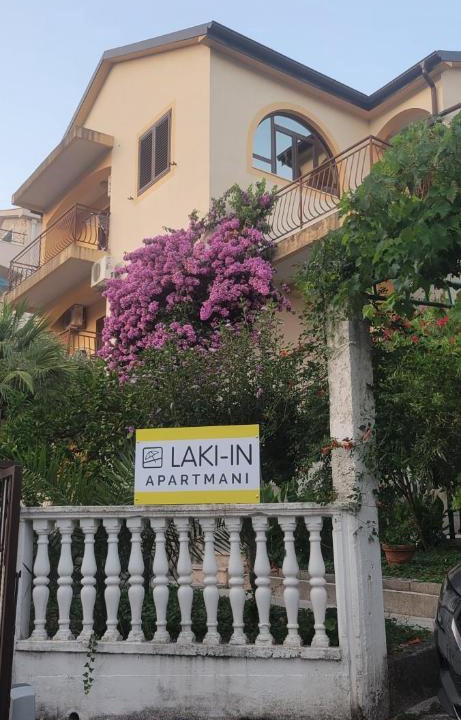 Meljine House | Laki-in
