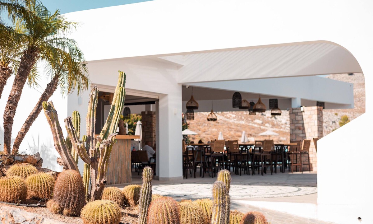 Lindos Hotel | Lambis Studios & Apartments