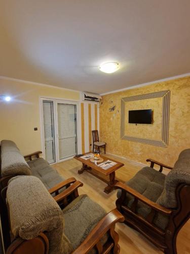 Lazi Apartment | Lana