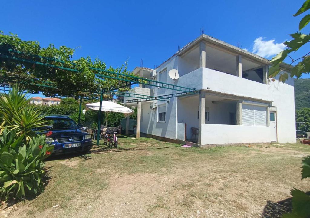 Lastva Grbaljska Apartment | Latina lastva